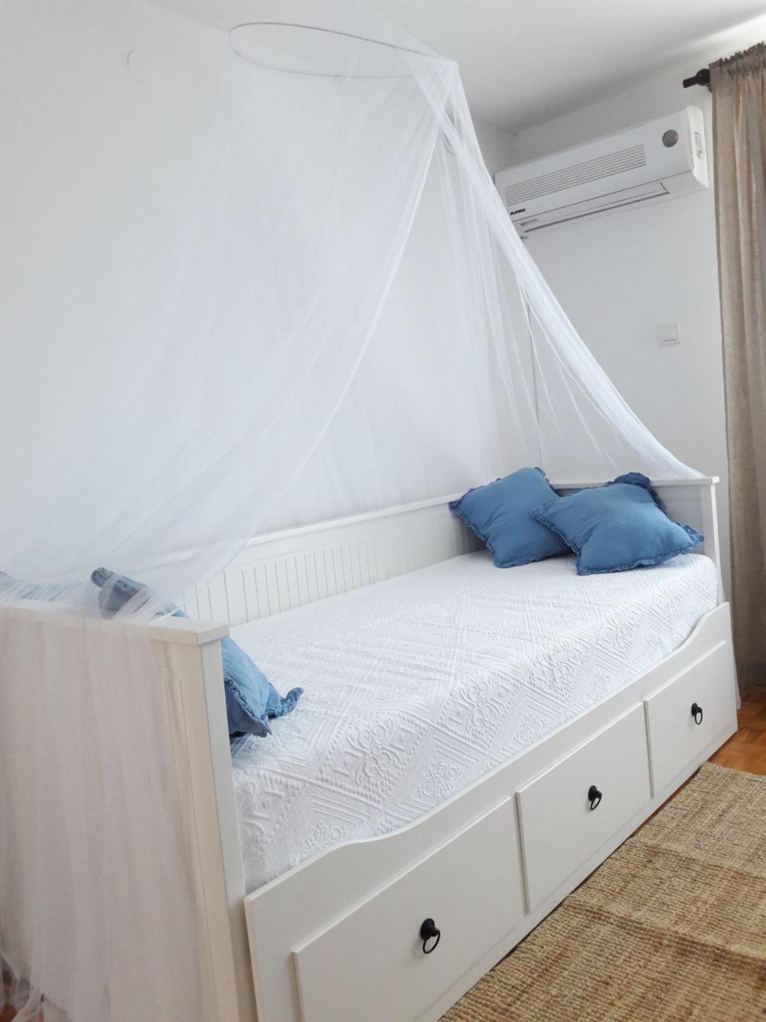 Holiday Home On Island Of Krk Malinska Esterno foto
