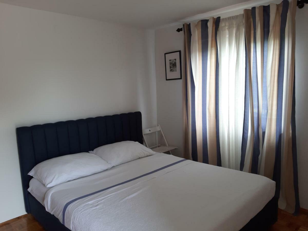 Holiday Home On Island Of Krk Malinska Esterno foto